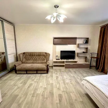 Apartpoltava Велика Однокімнатна Квартира В Новому Будинку, Центр Міста, Банківський Чек المظهر الخارجي الصورة