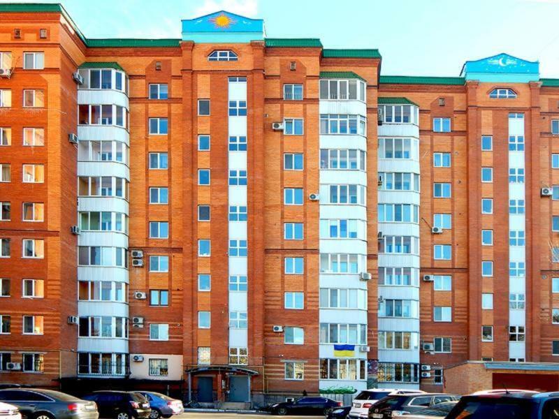 Apartpoltava: Spacious Center In New Building * Poltava